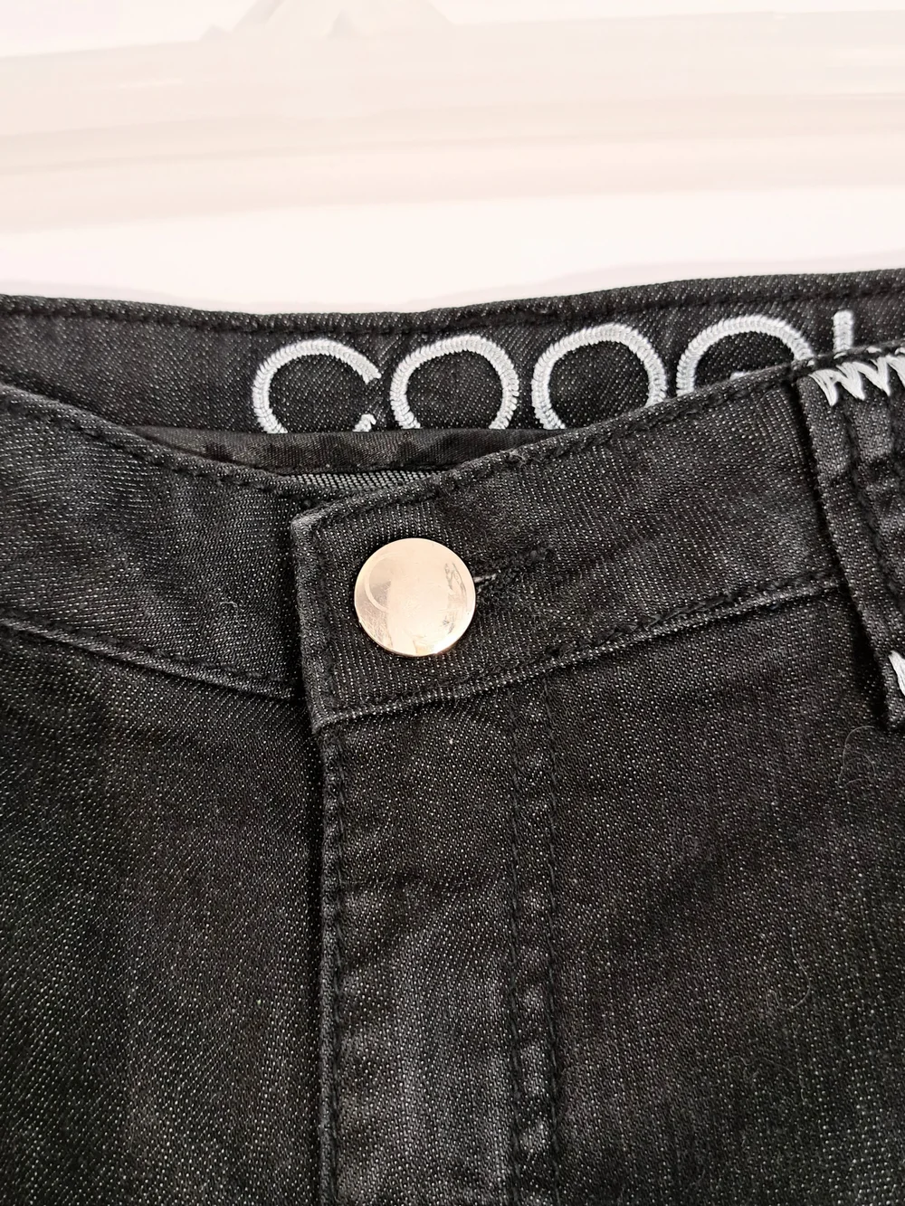 Y2K/Vintage Coogi Studded Black Denim Bermuda Shorts Junior/Women 13/14
